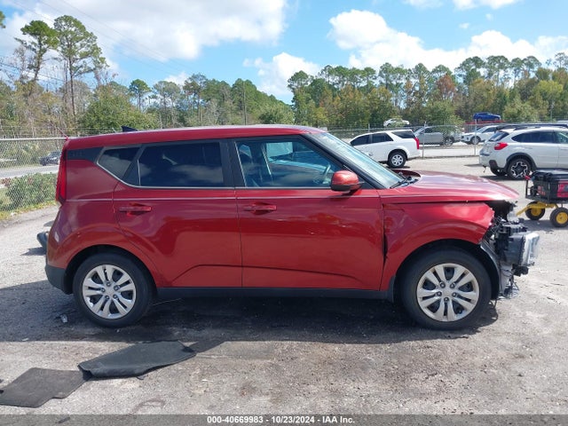 KIA SOUL LX 2020 KNDJ23AU3L7075949 Image 13