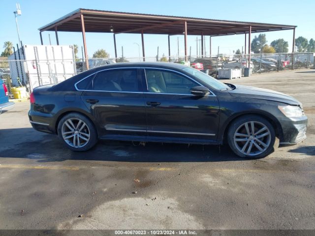 1VWAT7A32GC055097 Volkswagen Passat 1.8t R-line