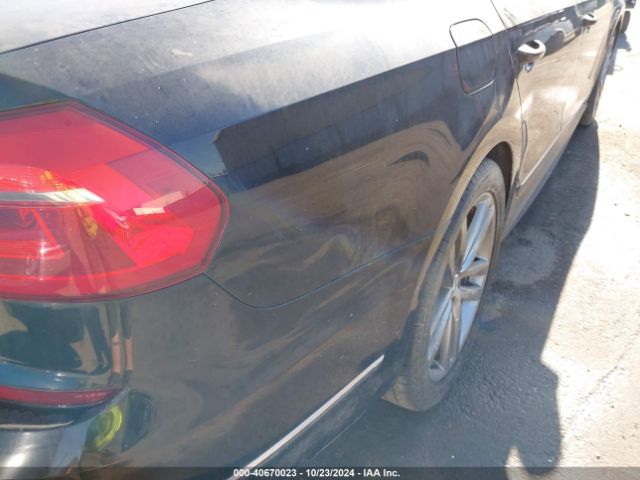 1VWAT7A32GC055097 Volkswagen Passat 1.8t R-line