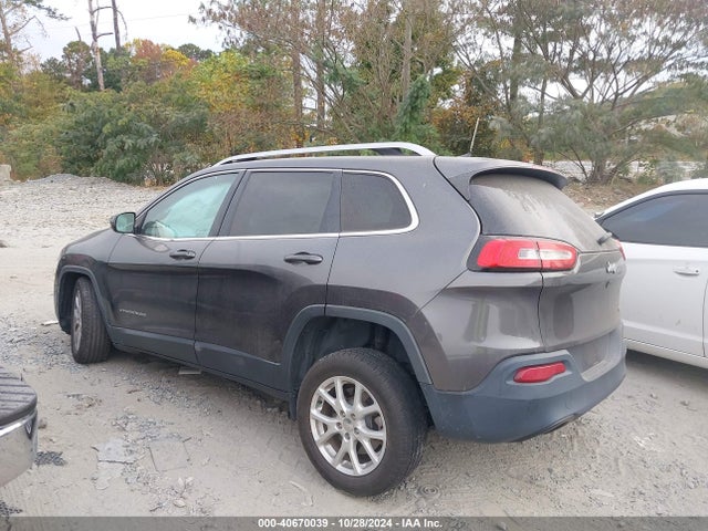 Jeep Cherokee Latitude 2016 1C4PJLCS1GW363666 Image 14