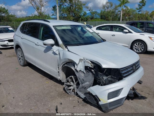 3VV3B7AX4JM208197 Volkswagen Tiguan 2.0t Se/2.0t Sel