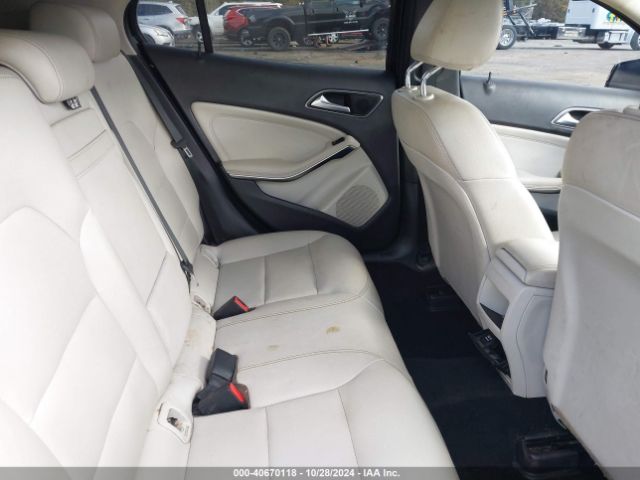 WDCTG4GB9FJ117323 Mercedes-Benz Gla 250 4matic