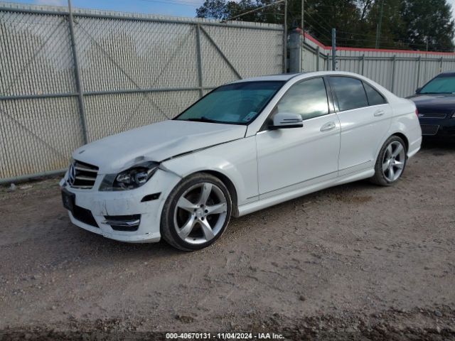 WDDGF4HB1EA968044 Mercedes-Benz C 250 Luxury/sport