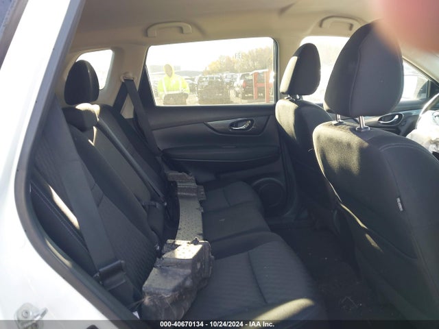 Nissan ROGUE SV 2018 KNMAT2MV7JP548695 Image 8