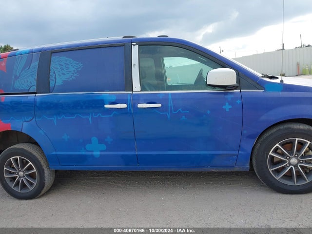 Dodge Grand Caravan Sxt 2017 2C4RDGCG2HR715022 Image 13