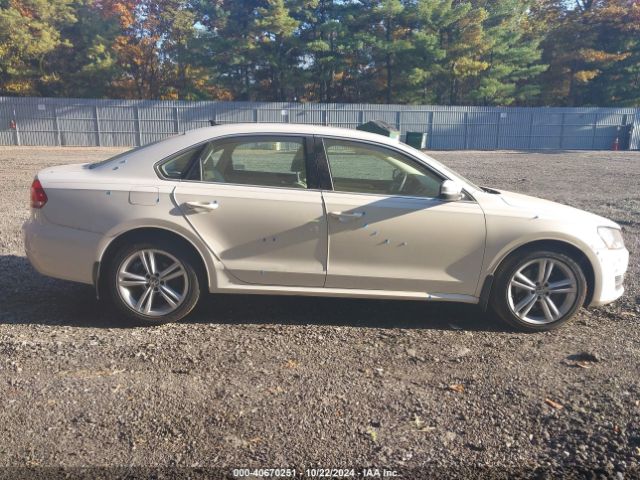1VWBV7A34FC084629 Volkswagen Passat 2.0l Tdi Se