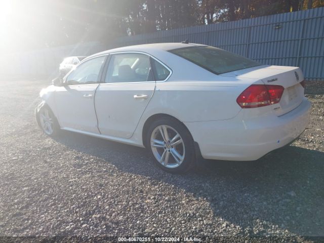 1VWBV7A34FC084629 Volkswagen Passat 2.0l Tdi Se