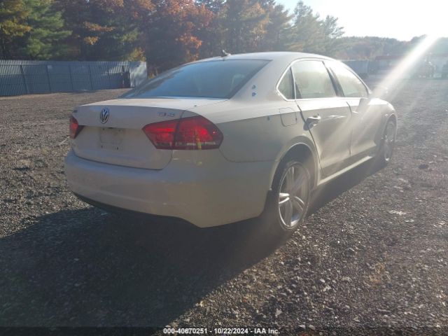 1VWBV7A34FC084629 Volkswagen Passat 2.0l Tdi Se