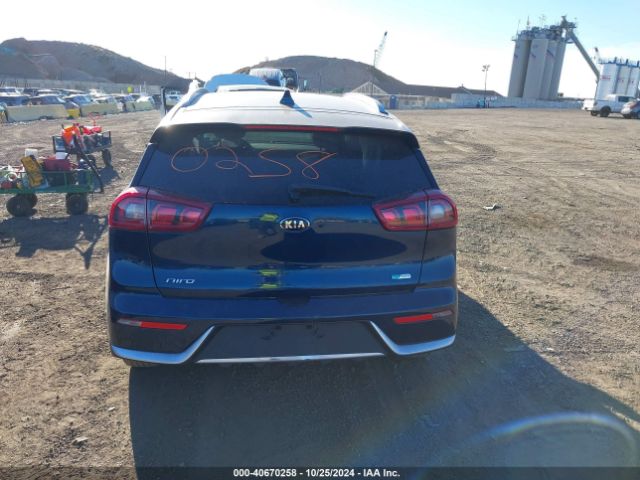 KNDCB3LC8K5253393 KIA NIRO LX