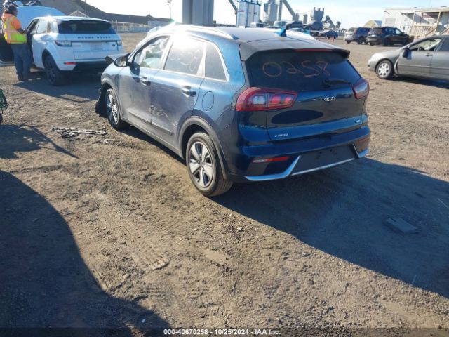 KNDCB3LC8K5253393 KIA NIRO LX