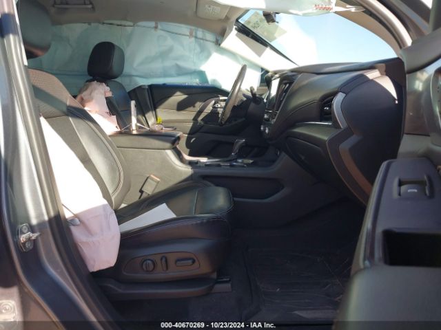 1GNEVKKW0KJ106098 Chevrolet Traverse Premier