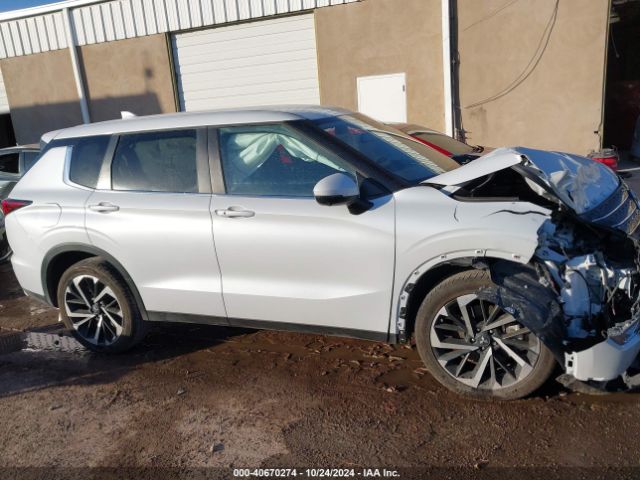 JA4J3VA80RZ011306 Mitsubishi Outlander Se 2.5 2wd