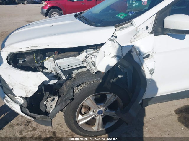 Ford ESCAPE SE 2015 1FMCU9GX9FUA30135 Image 6