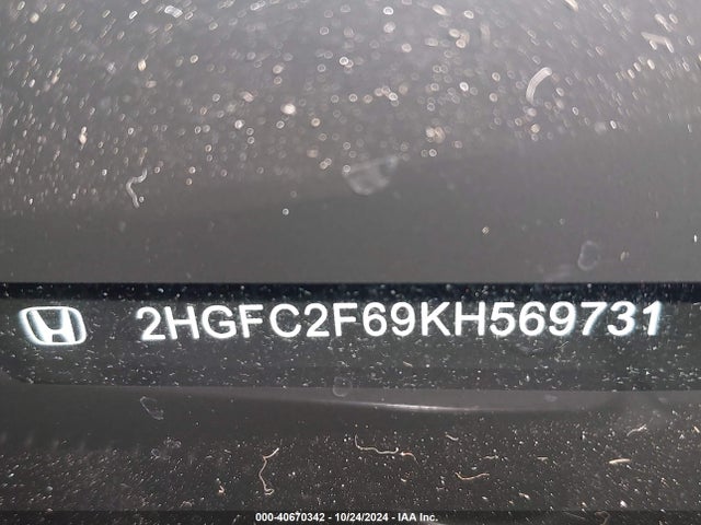 Honda Civic Lx 2019 2HGFC2F69KH569731 Image 17