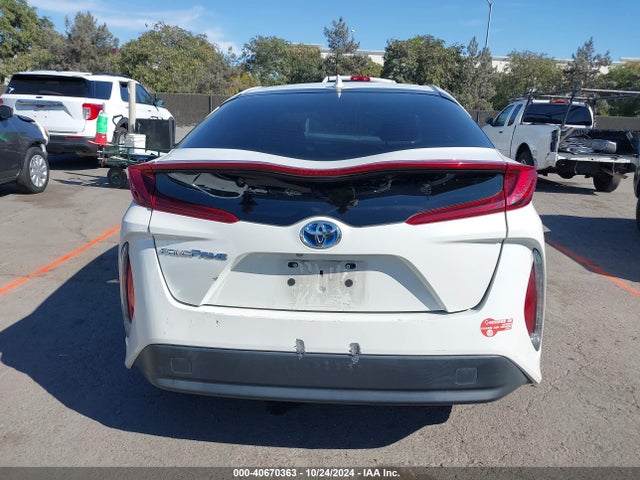Toyota Prius Prime Plus 2018 JTDKARFP0J3085291 Image 16