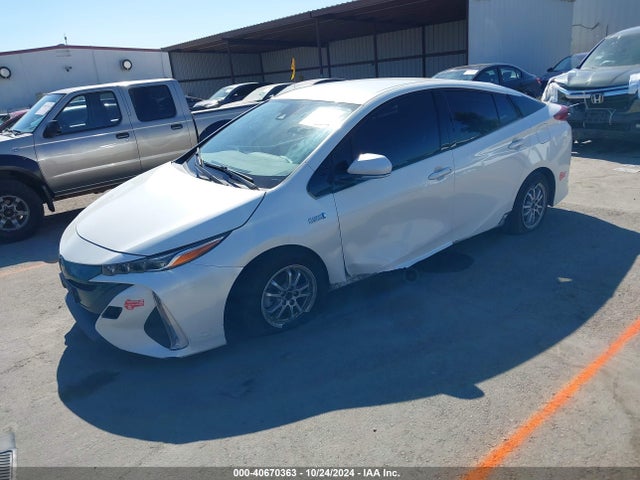 JTDKARFP0J3085291 Toyota Prius Prime Plus