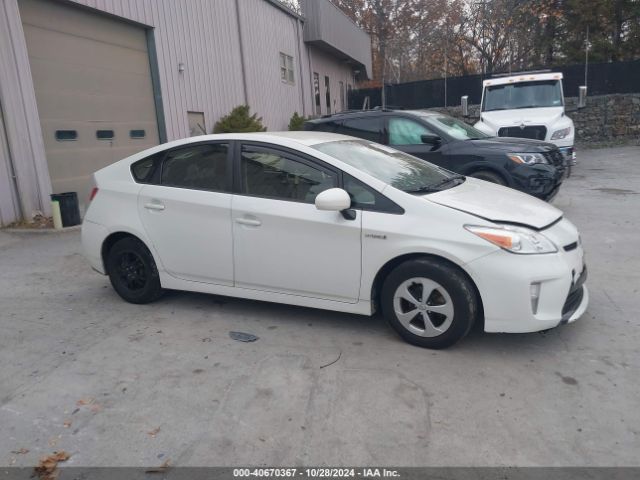 JTDKN3DU9F0426559 Toyota Prius Two