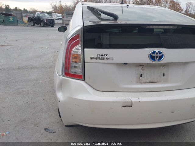 JTDKN3DU9F0426559 Toyota Prius Two
