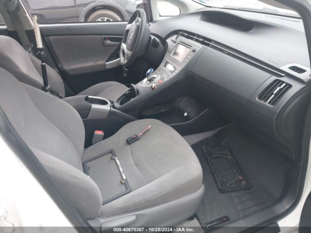 JTDKN3DU9F0426559 Toyota Prius Two