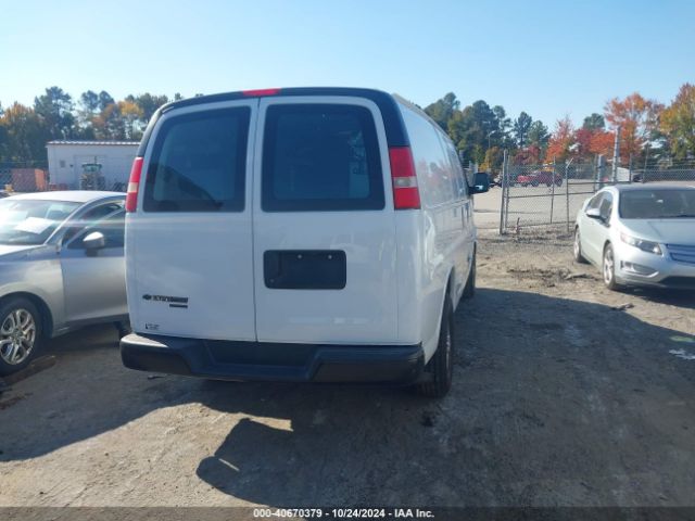 1GCWGFFF4F1104921 Chevrolet Express 2500 Work Van