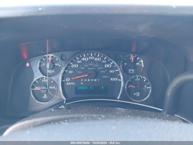 1GCWGFFFXF1100646 Chevrolet Express 2500 Work Van