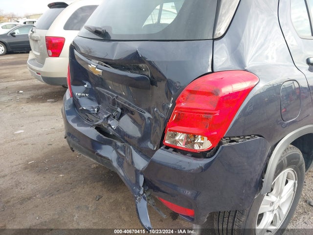 Chevrolet TRAX LS 2019 3GNCJKSB4KL260306 Image 6