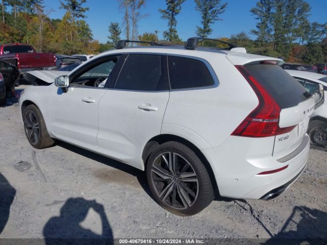 LYVA22RM3KB228161 Volvo Xc60 T6 R-design