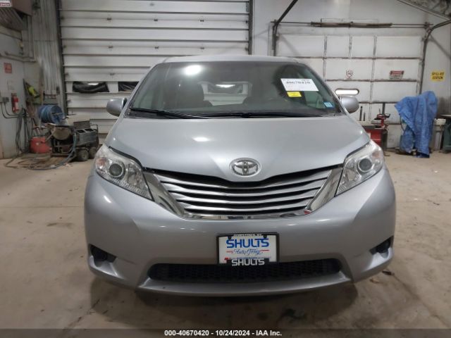 5TDJK3DC4GS140323 Toyota Sienna Le 7 Passenger