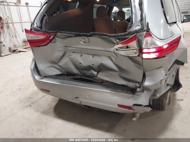 5TDJK3DC4GS140323 Toyota Sienna Le 7 Passenger