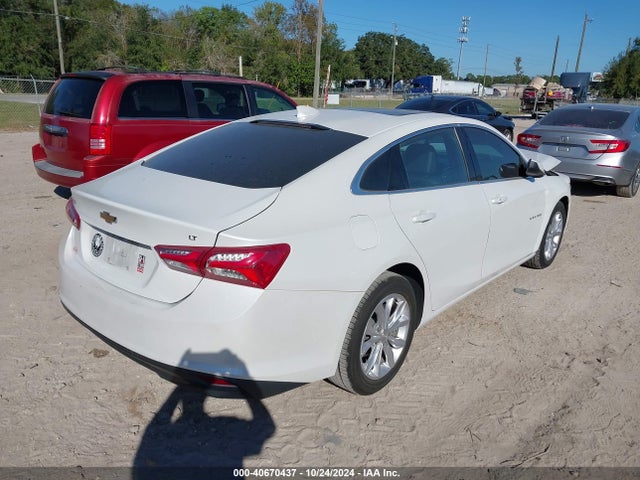 Chevrolet MALIBU LT 2019 1G1ZD5ST2KF118866 Image 4
