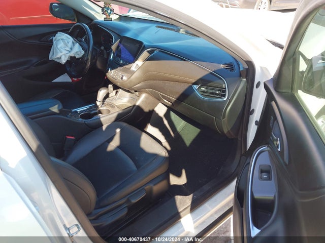 Chevrolet MALIBU LT 2019 1G1ZD5ST2KF118866 Image 5