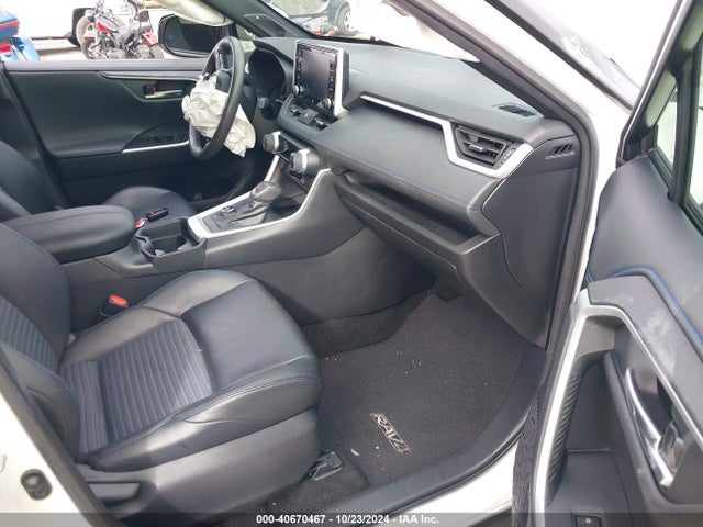 2T3E6RFV4MW002377 Toyota Rav4 Hybrid Xse