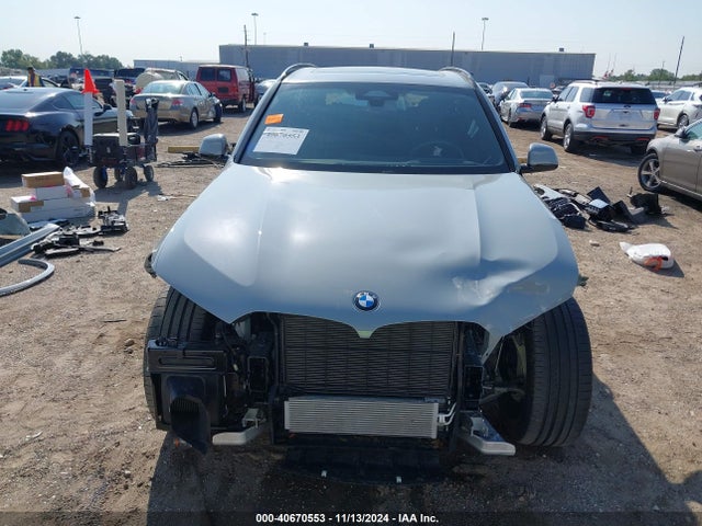 5UX13EU08R9V44806 BMW X5 Sdrive40i