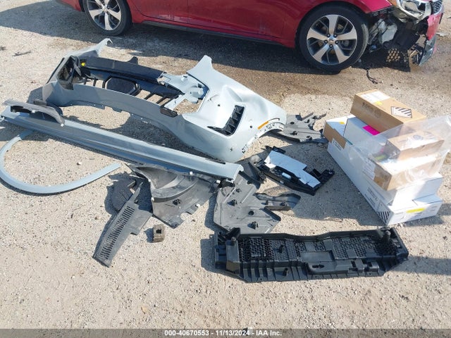 5UX13EU08R9V44806 BMW X5 Sdrive40i