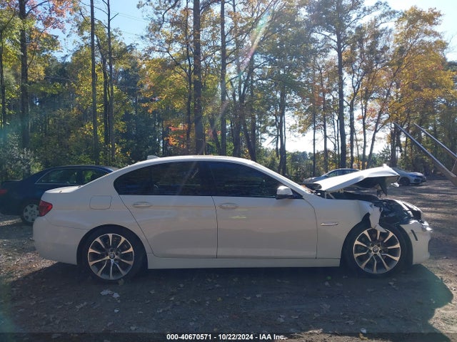 BMW 528i Xdrive 2016 WBA5A7C59GG145989 Image 13