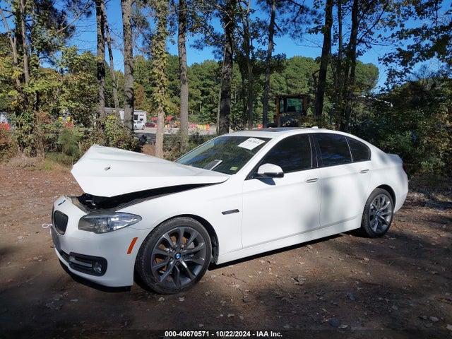 BMW 528i Xdrive 2016 WBA5A7C59GG145989 Image 2