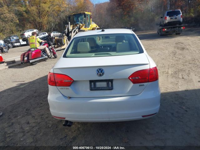 3VWL17AJXEM287665 Volkswagen Jetta 1.8t Sel