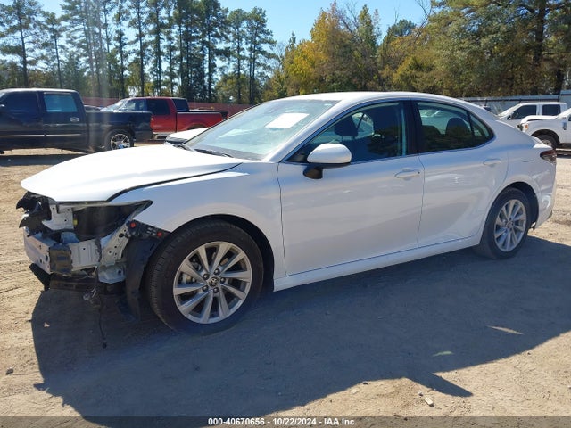 Toyota CAMRY LE 2023 4T1C11AK0PU719411 Image 2