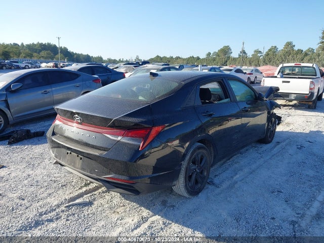 Hyundai ELANTRA SEL 2022 KMHLS4AG4NU275635 Image 4