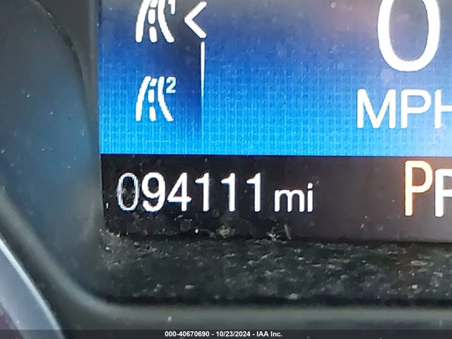 Ford FOCUS SE 2018 1FADP3F25JL216746 Image 16