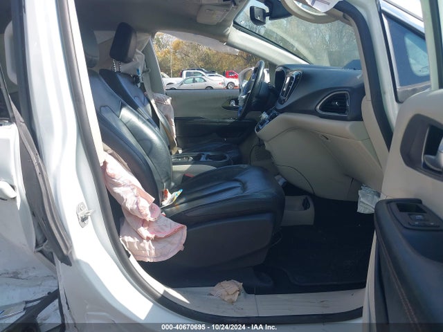 Chrysler Pacifica Touring L 2020 2C4RC1BG1LR125808 Image 5