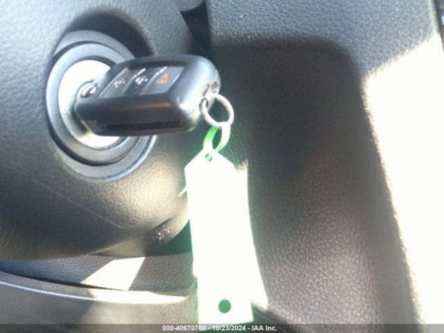 JN8AT2MT5GW021613 Nissan ROGUE S