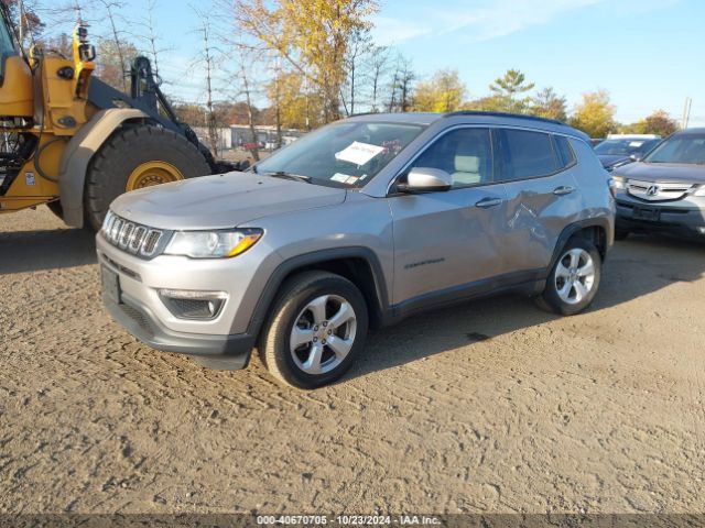 2018 JEEP COMPASS 3C4NJDBBXJT222879 Photo 1