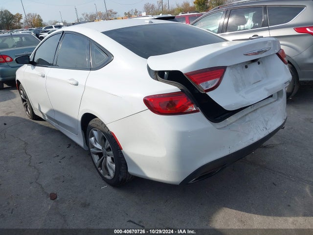 1C3CCCBB4GN128425 Chrysler 200 S