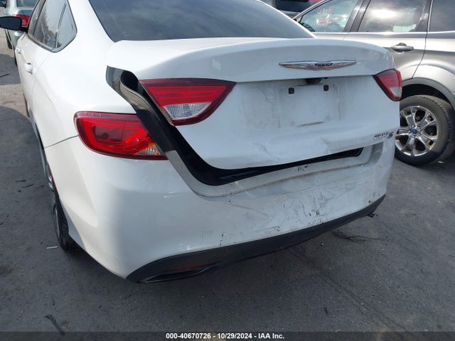 1C3CCCBB4GN128425 Chrysler 200 S