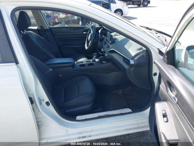 1N4BL4BVXMN313555 Nissan Altima S Fwd