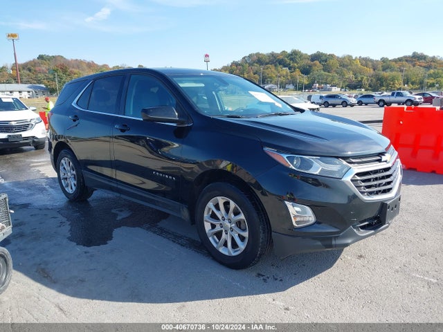 Chevrolet EQUINOX LT 2018 2GNAXSEV6J6295136 Image 1