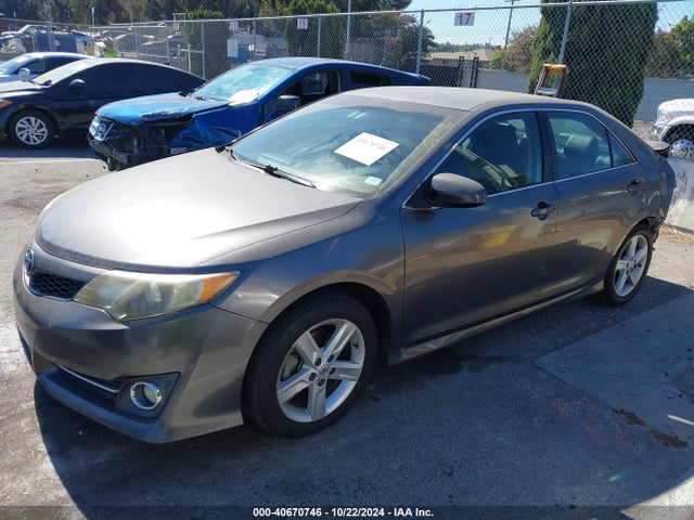 Toyota CAMRY SE 2014 4T1BF1FK6EU375375 Image 2