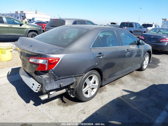Toyota CAMRY SE 2014 4T1BF1FK6EU375375 Image 4