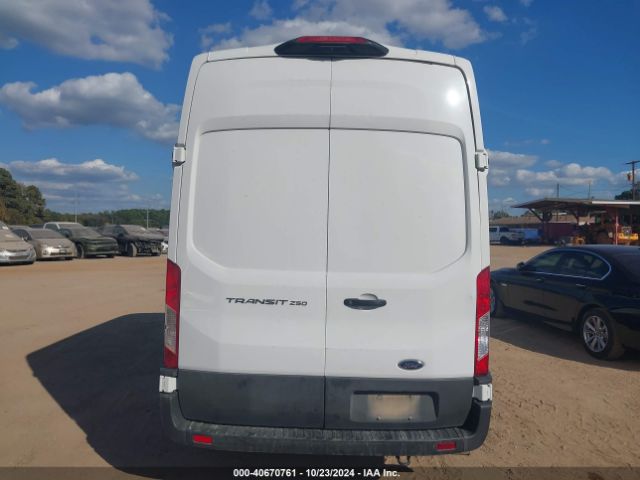 1FTBR1X84PKA51077 Ford Transit-250 Cargo Van
